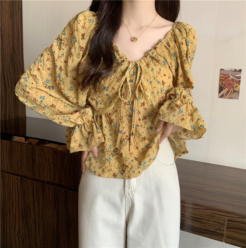 花柄ファッション 優美なリボン結び花柄ブラウス