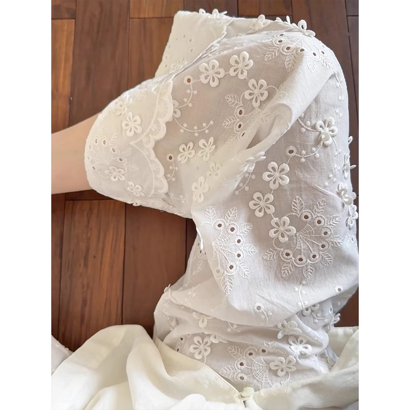 https://hot-spring-img.rorenge.com/fleulia/9e64e72e-e7f0-473c-b64b-89bacdddf2dd.jpg