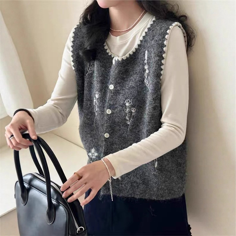 花柄ファッション 草花刺繍ニットベスト