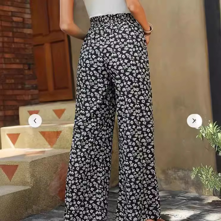 花柄ファッション 爽やか小花柄ワイドパンツ