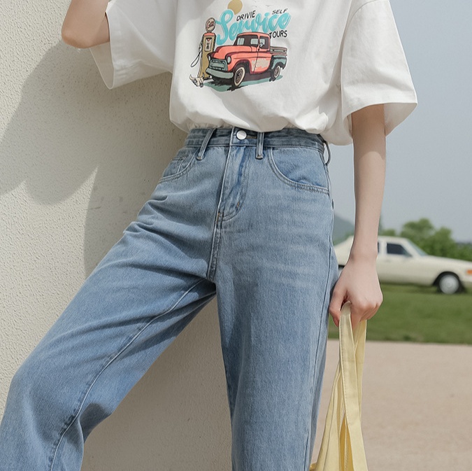 デニムファッション ゆったりストレートデニムパンツ
