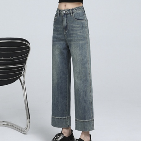 デニムファッション ゆったりワイドデニムパンツ