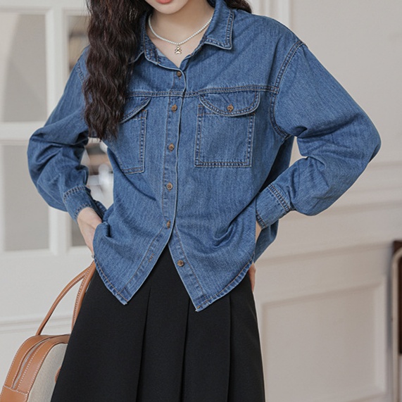 デニムファッション ゆったりシルエット 胸ポケット付きデニムシャツ