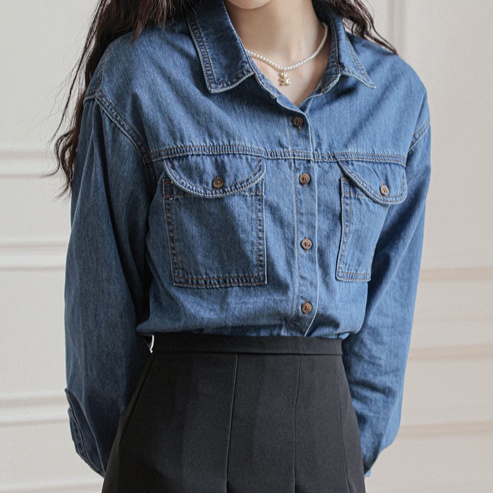 デニムファッション ゆったりシルエット 胸ポケット付きデニムシャツ