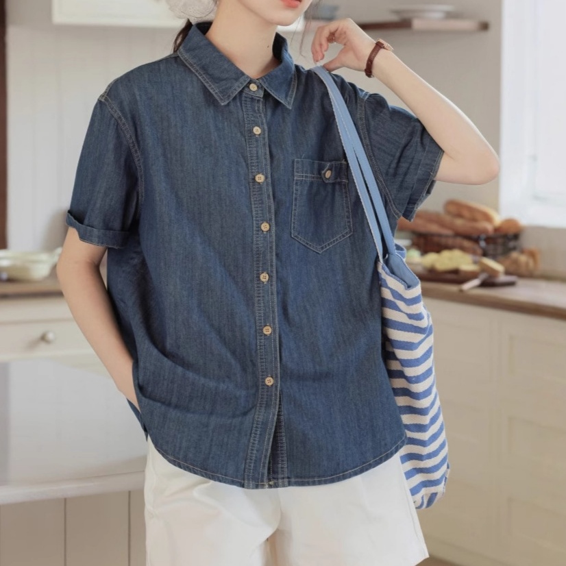 デニムファッション ゆったりシルエット半袖デニムシャツ