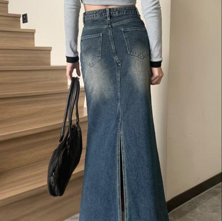デニムファッション 裾フリンジフレアロングデニムスカート