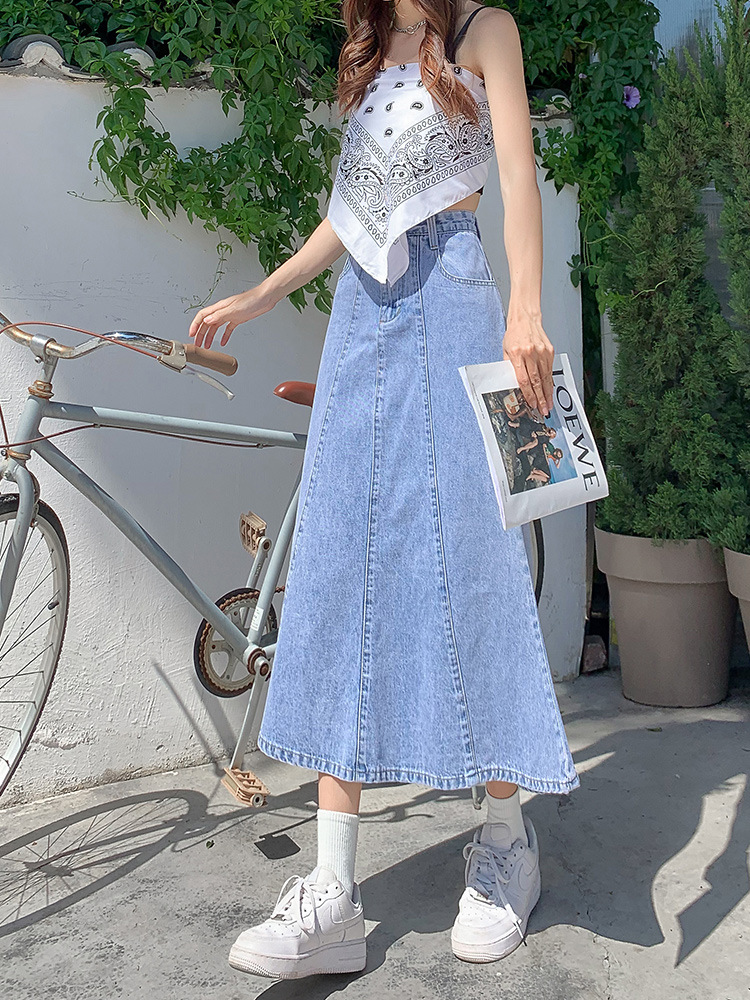 デニムファッション 流れるようなAラインデニムロングスカート