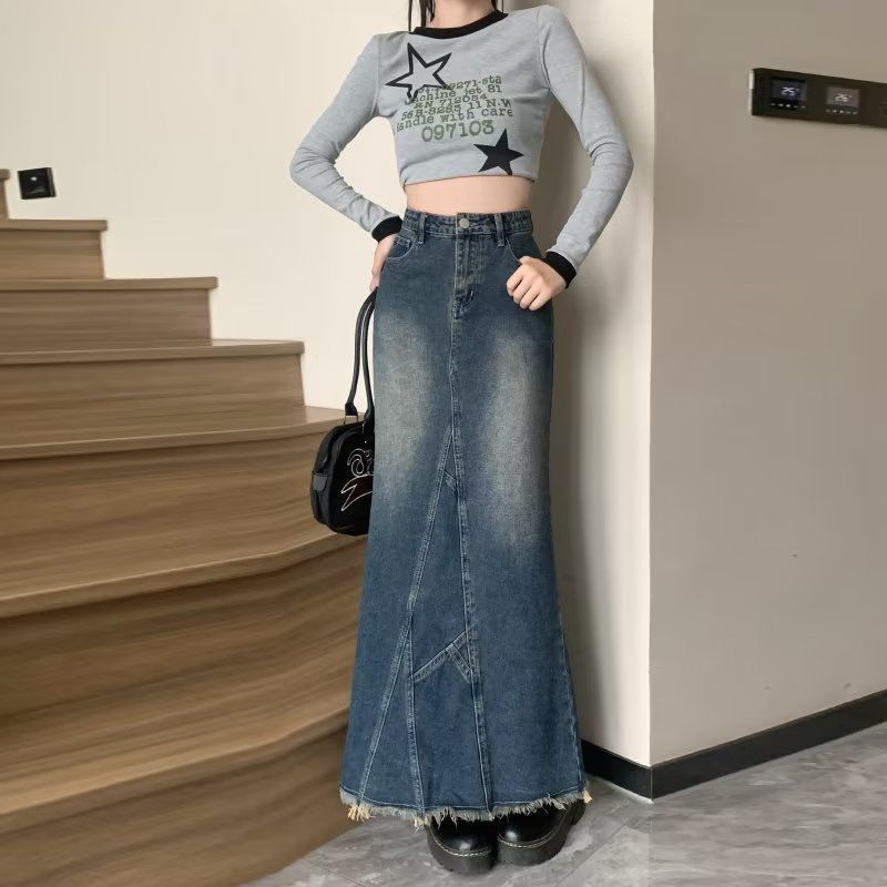 デニムファッション 裾フリンジフレアロングデニムスカート