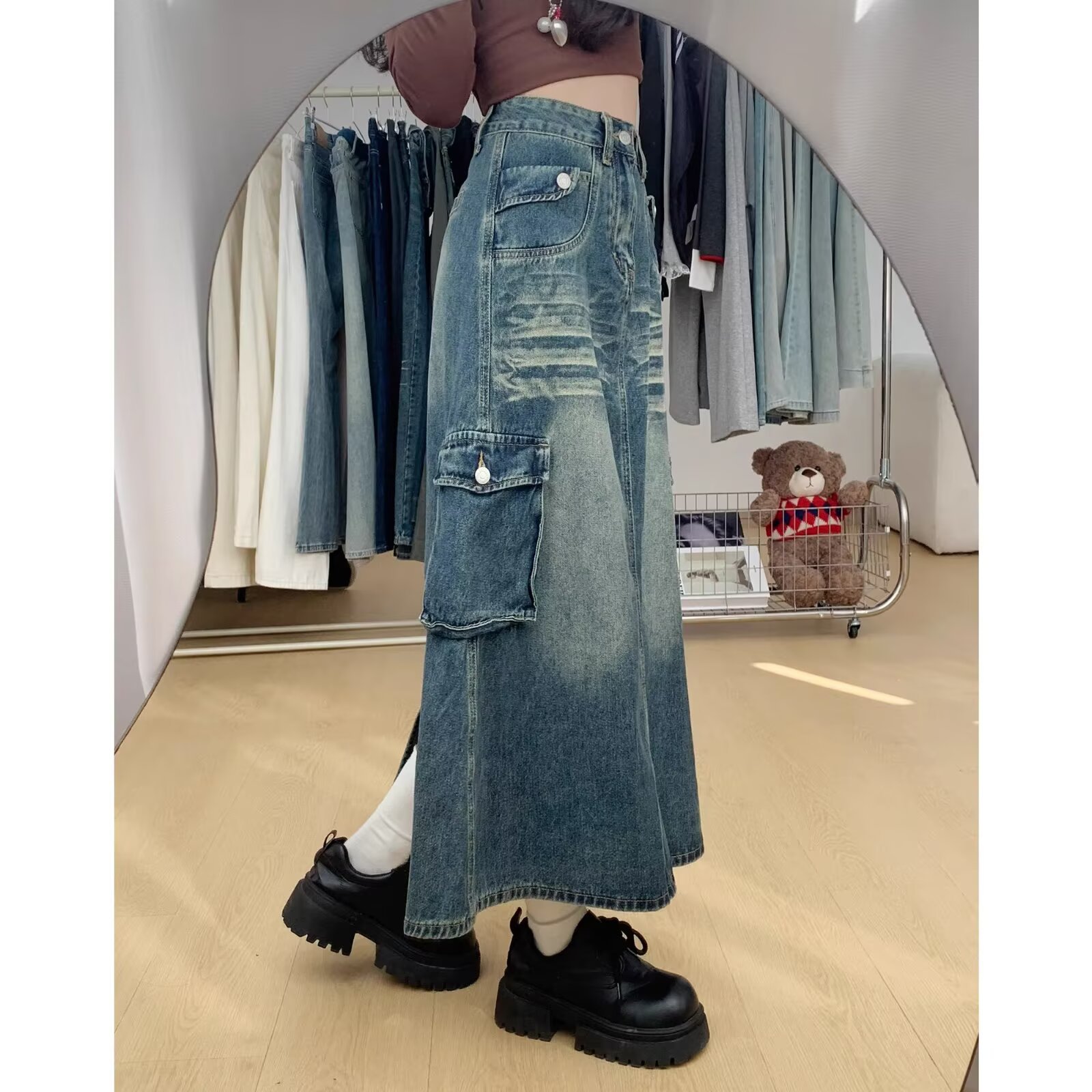 デニムファッション カーゴポケット付きロングデニムスカート