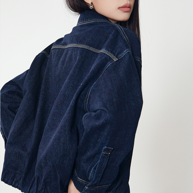 デニムファッション 洗練された大人の万能デニムジャケット