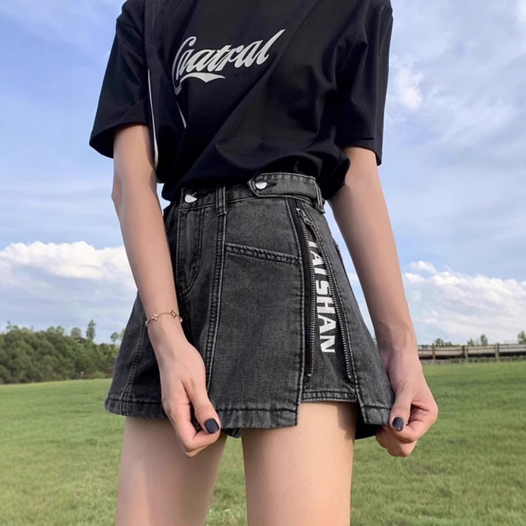 デニムファッション ファスナー付き機能的デニムショートパンツ