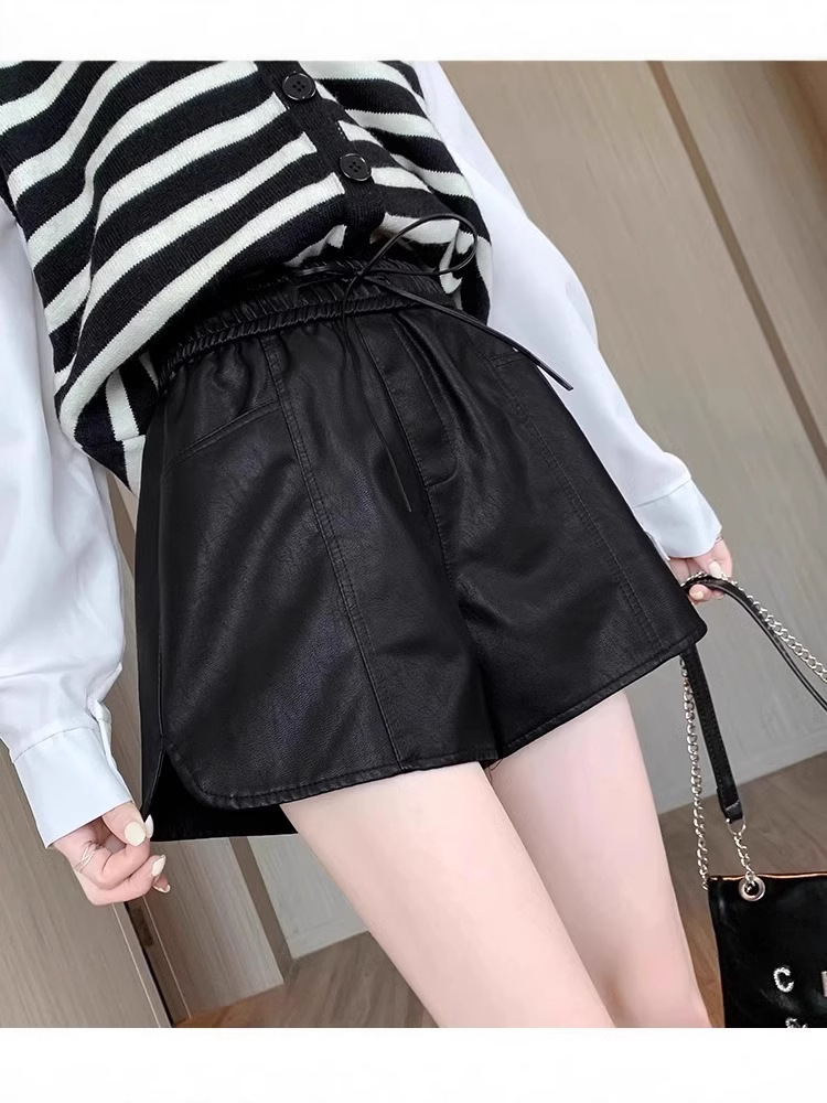 レザーファッション ウエストリボン付き フレア ショートパンツ
