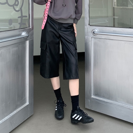 レザーファッション ワイドシルエット七分丈ストレートパンツ