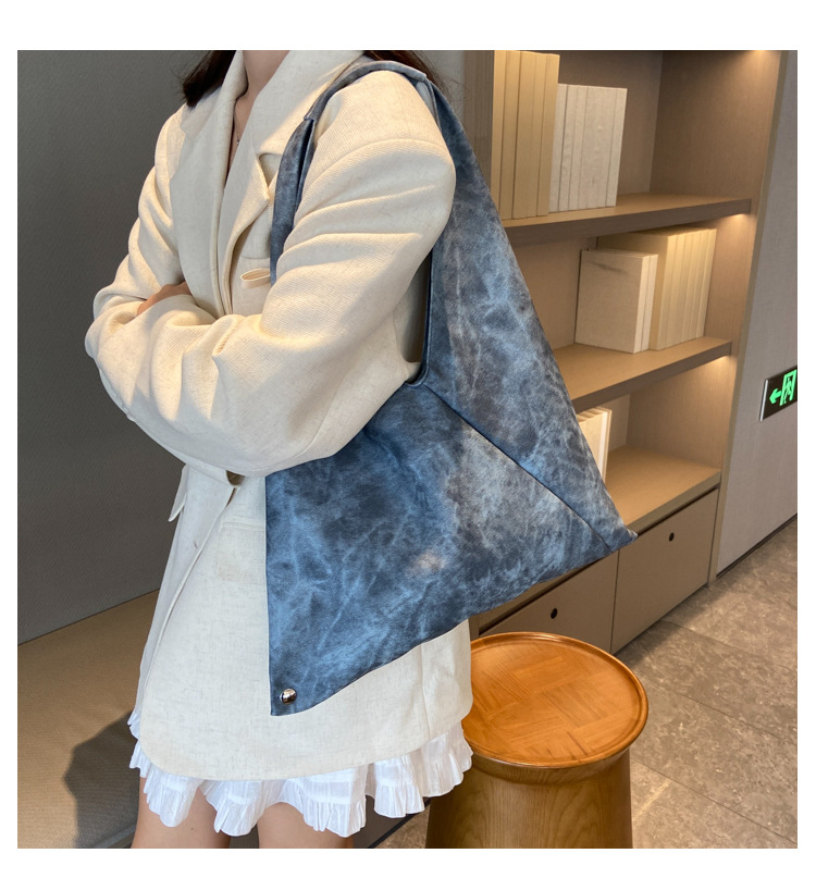 レザーファッション 三角レザートート