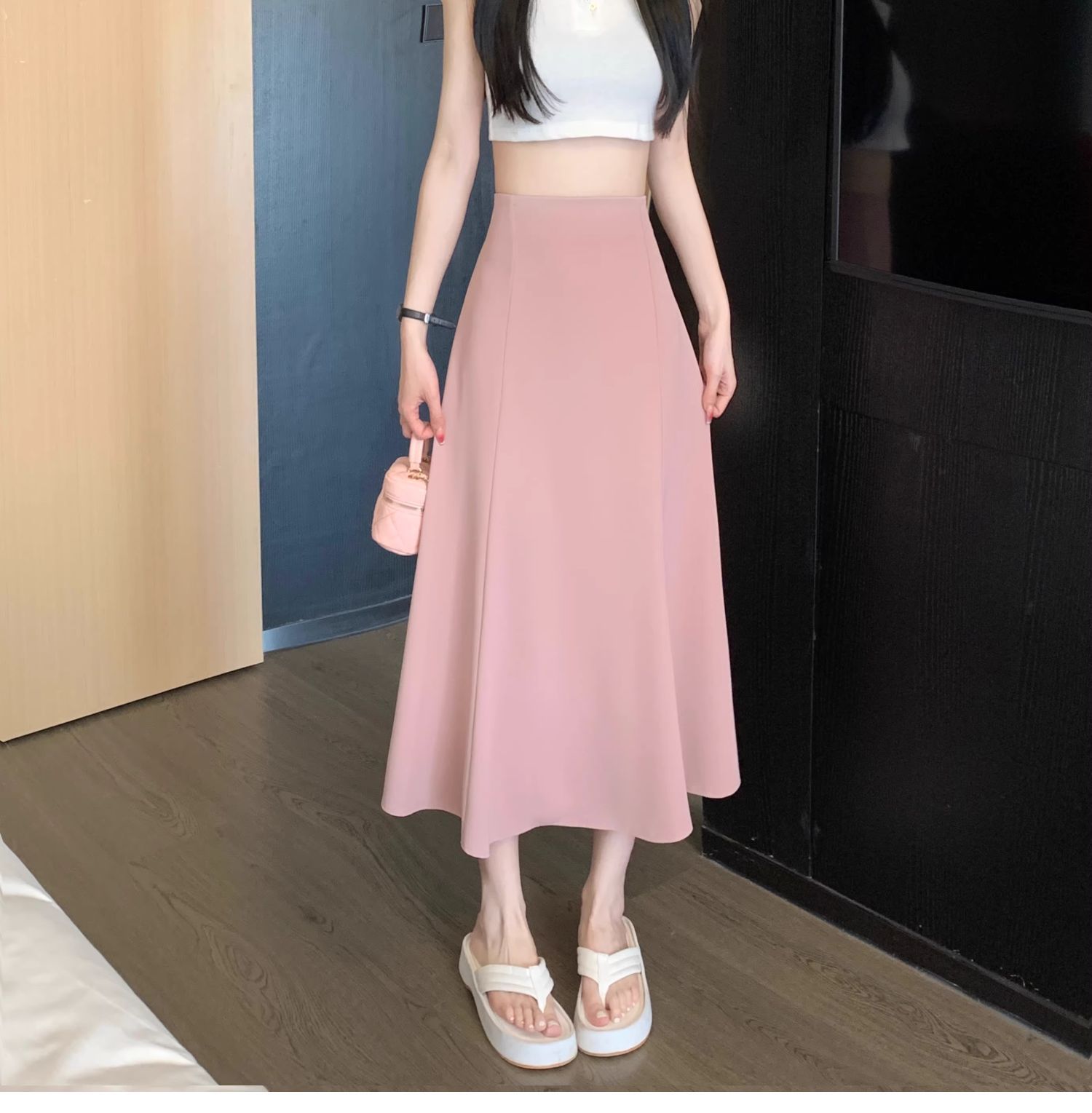 https://hot-spring-img.rorenge.com/skurtia/13ce8010-0955-49ea-8cd8-39f30dc9b846.jpg