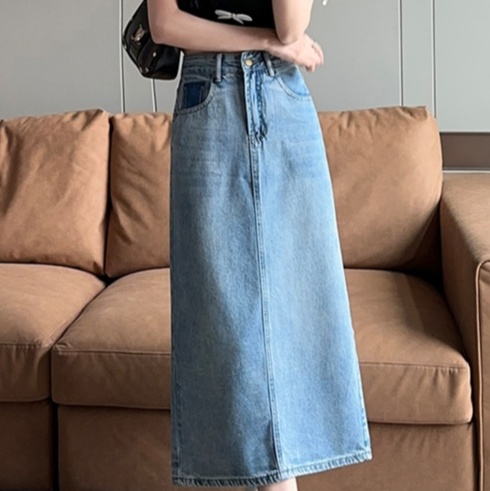 ロングスカート 大人の余裕ある着こなしロングデニム