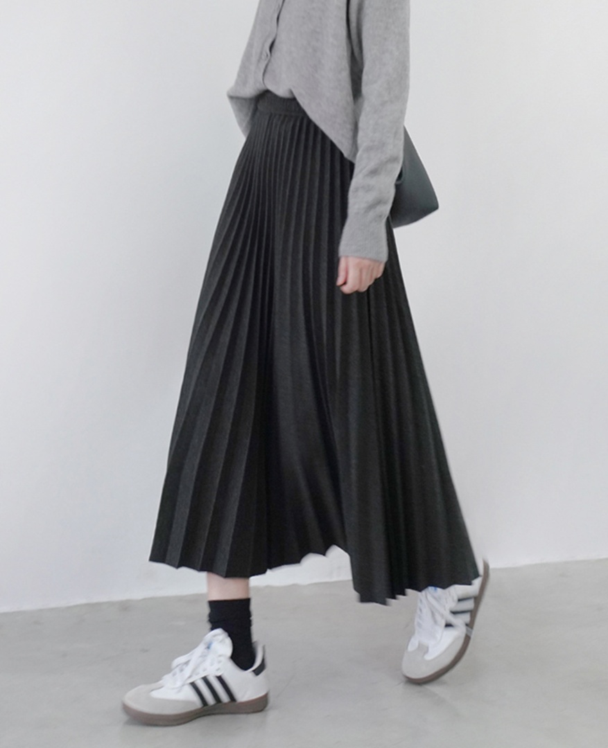 ロングスカート なめらかプリーツスカート