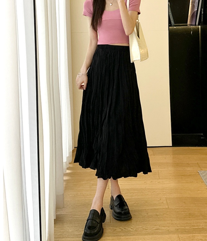 ふんわり揺れる プリーツロングスカート