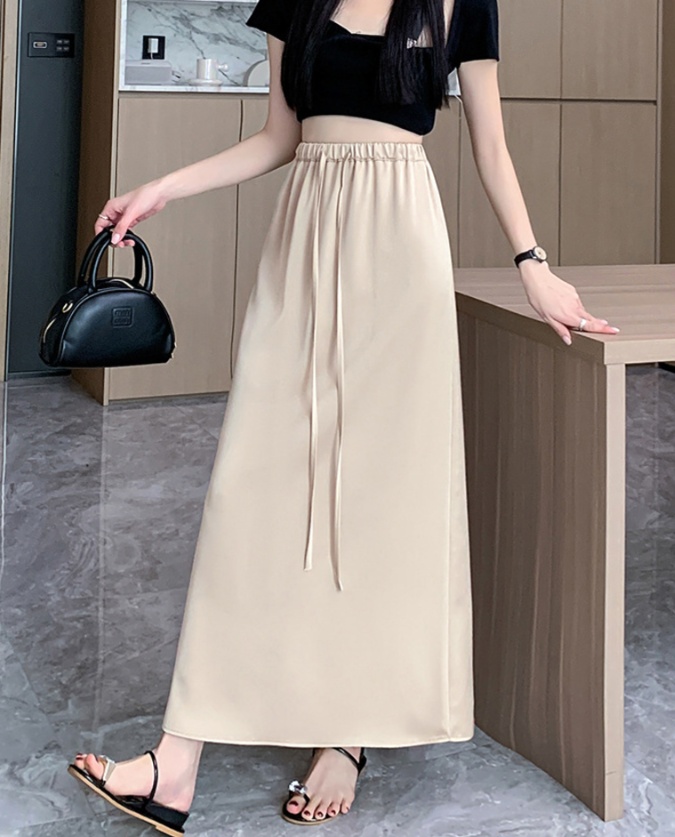 上品ゆったりAラインロングスカート