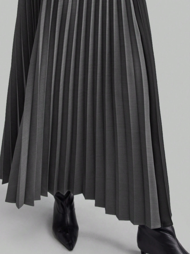 ロングスカート 上質なマキシ丈プリーツスカート