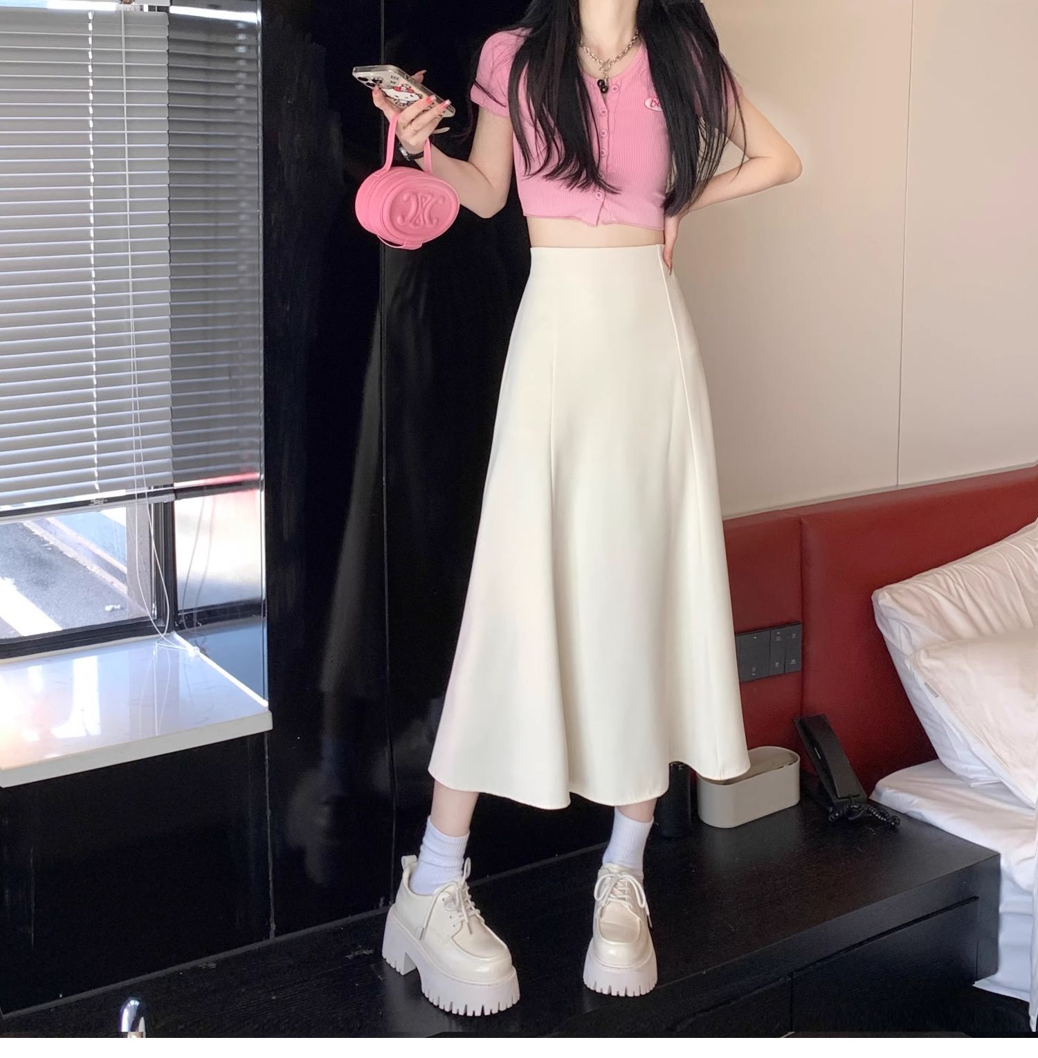 https://hot-spring-img.rorenge.com/skurtia/5462c78d-60ed-4d7d-ad70-e21655696833.jpg