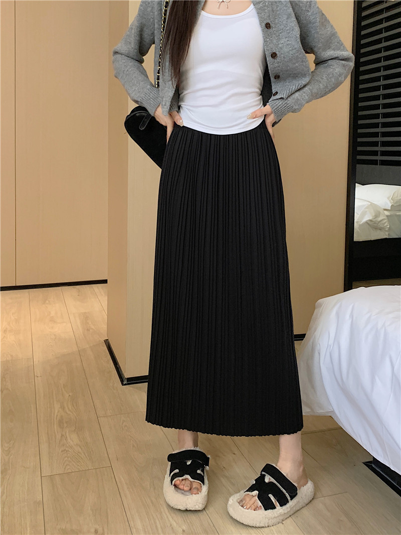 ロングスカート 優雅なロングプリーツスカート