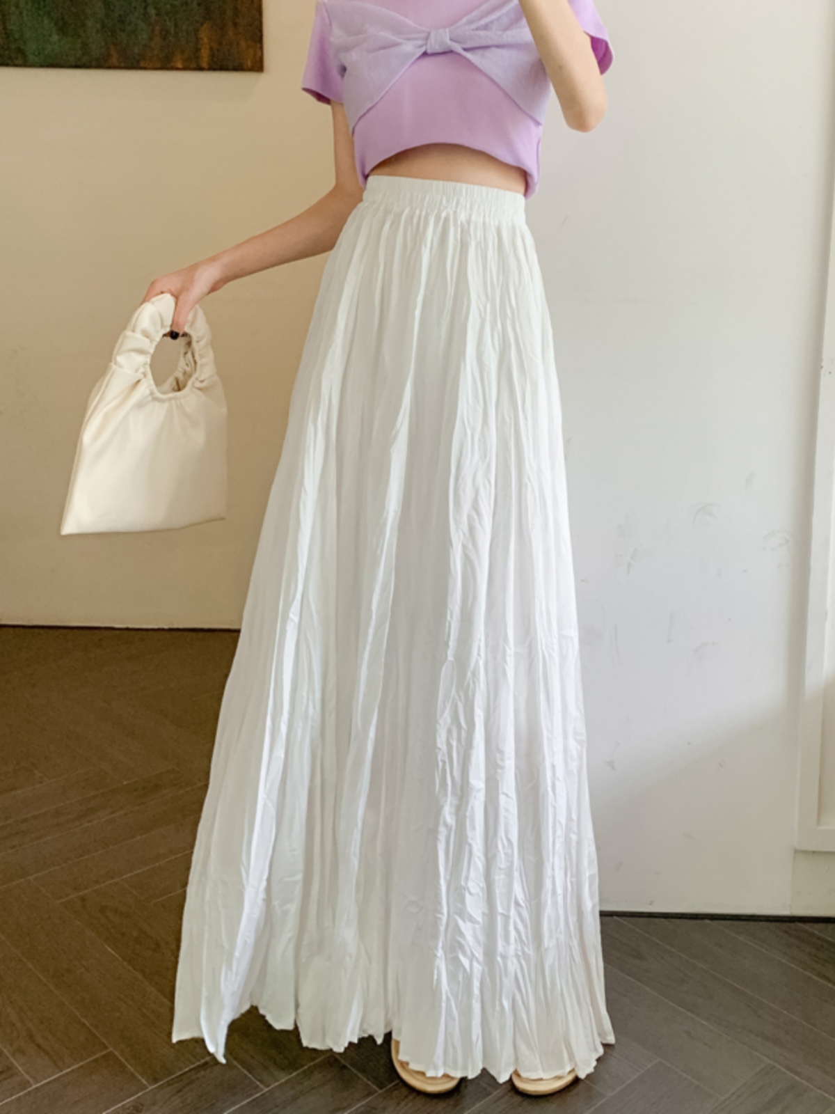 風合い豊かなプリーツロングスカート