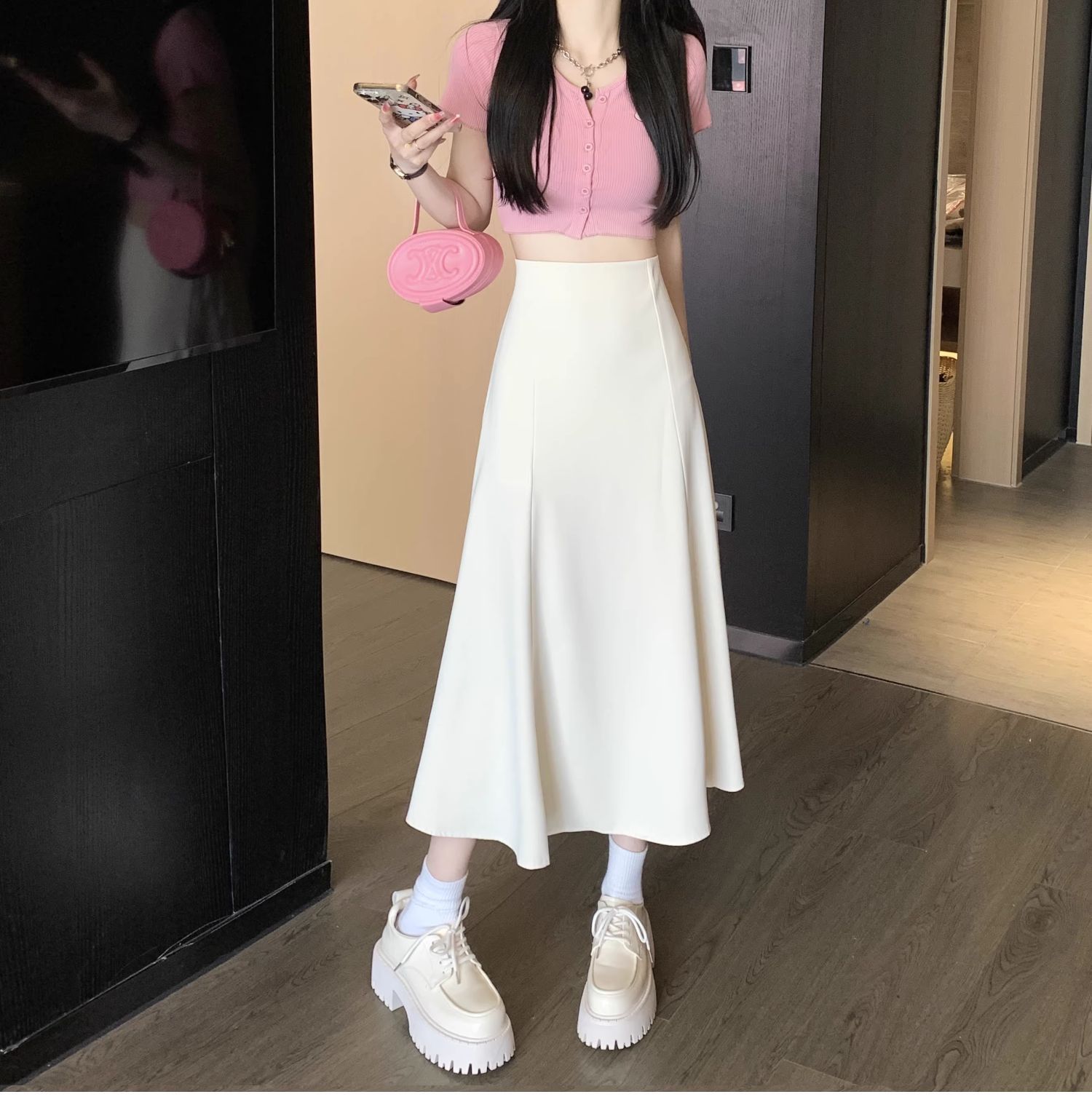 https://hot-spring-img.rorenge.com/skurtia/94e3a7ee-d5d6-4037-9d28-12091087dbcd.jpg