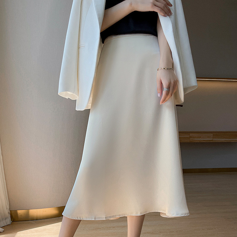 ロングスカート 優雅なシルエット 上品フレアスカート