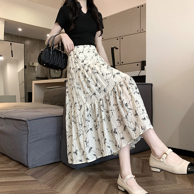 ロングスカート 小花柄ティアードギャザースカート