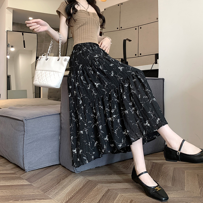 ロングスカート 小花柄ティアードギャザースカート
