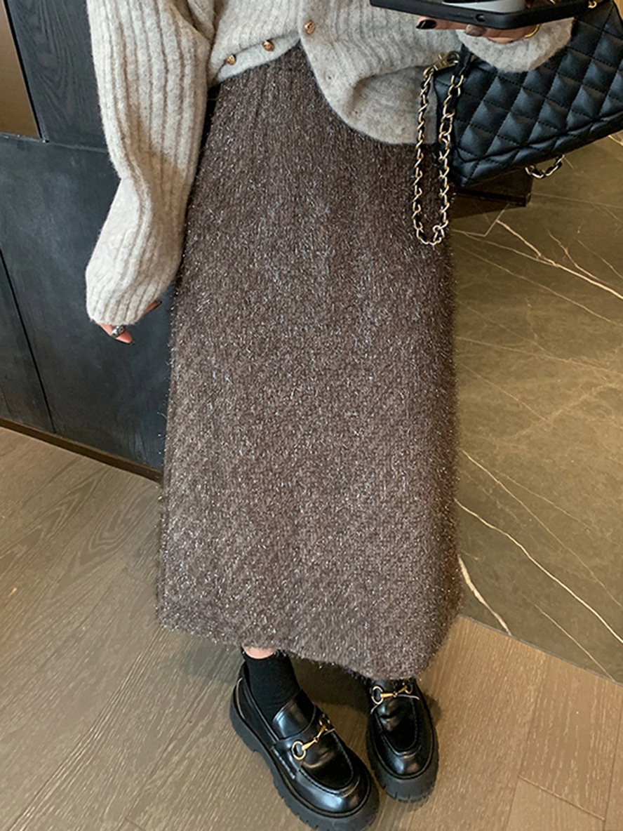 ロングスカート きらめき輝くスパンコール入り光沢スカート