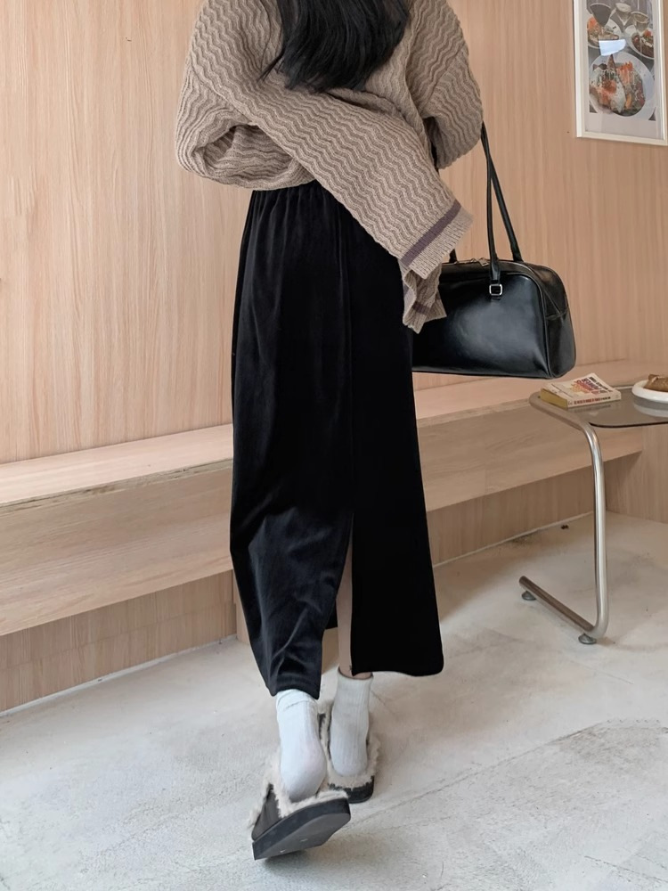 ベロア素材 ゆったりロングスカート