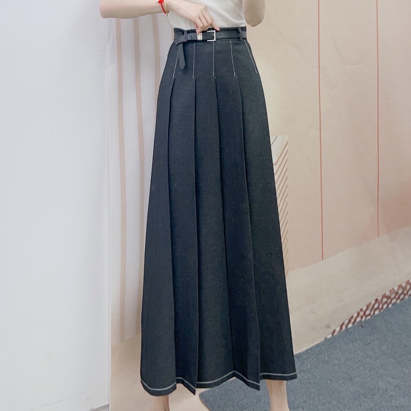 プリーツデニム風ロングスカート