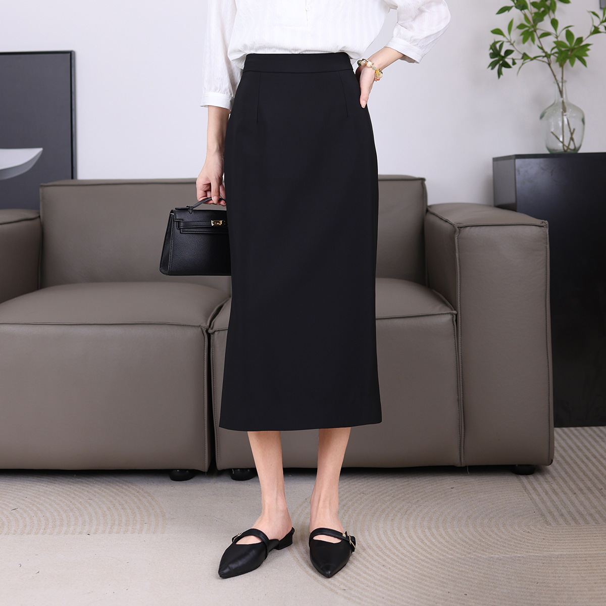 ロングスカート 上品さ際立つスリット入りタイトスカート