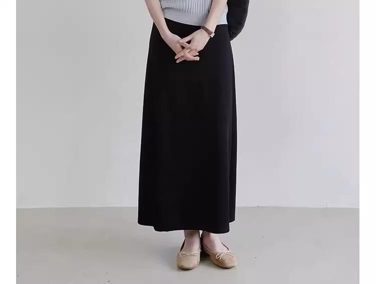 ロングスカート シンプル美シルエットマキシ丈タイトスカート