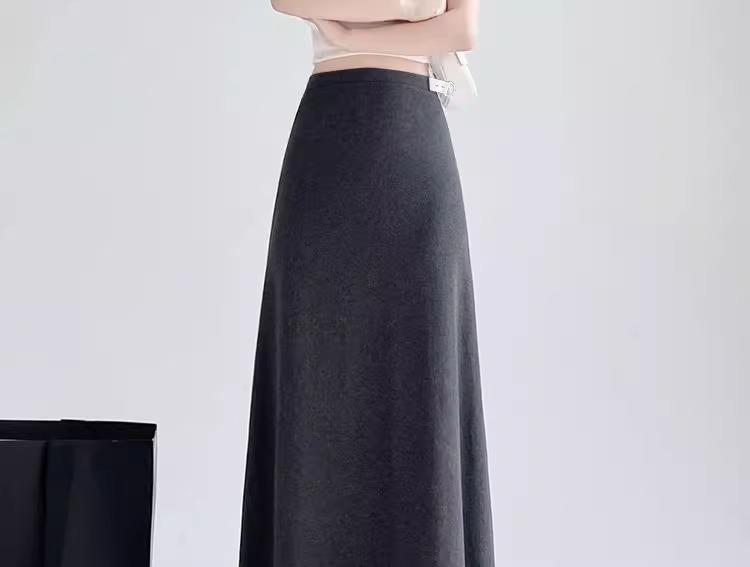 ロングスカート シンプル美シルエットマキシ丈タイトスカート