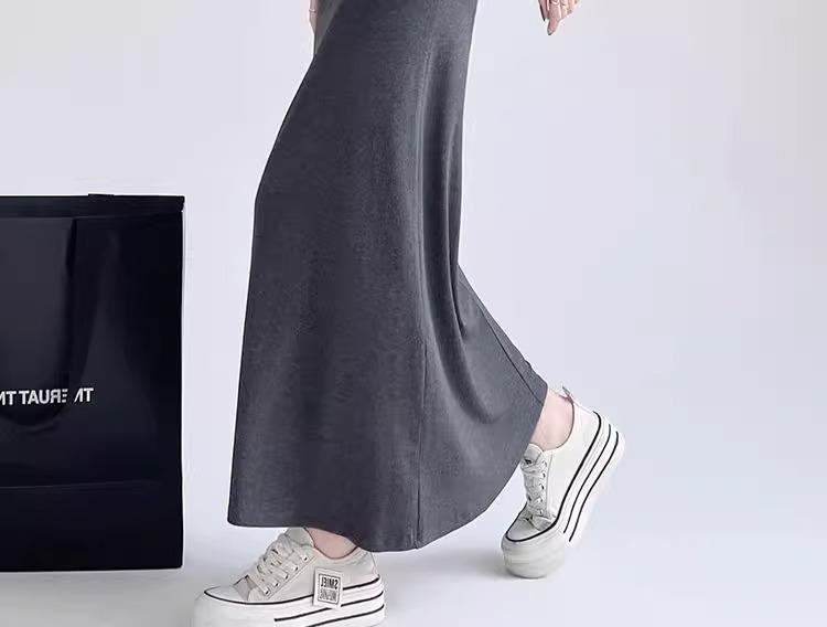 ロングスカート シンプル美シルエットマキシ丈タイトスカート